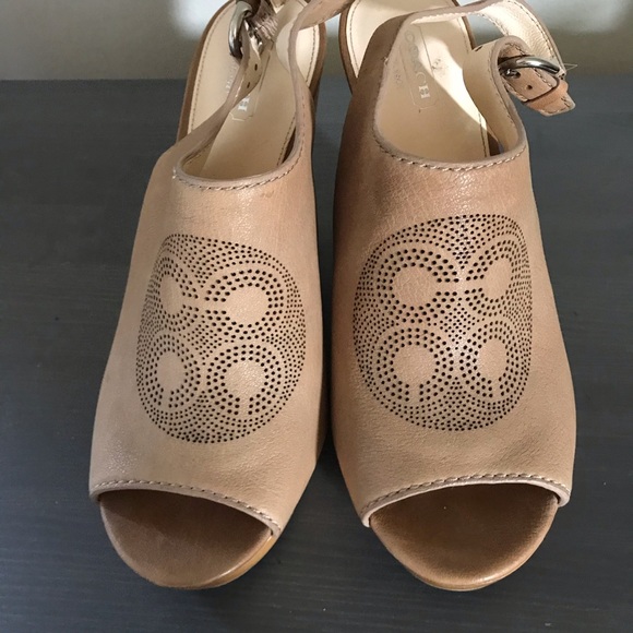 Coach leather and wood platforms - Picture 2 of 6